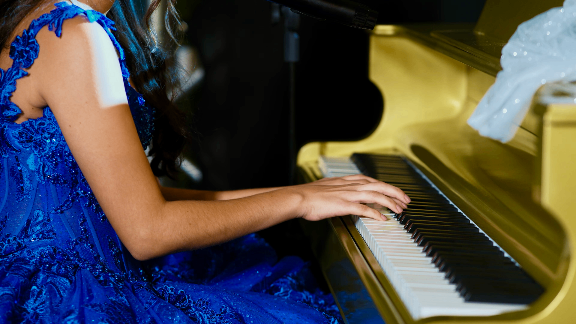 Participação de Debutante em Homenagem durante o Show.